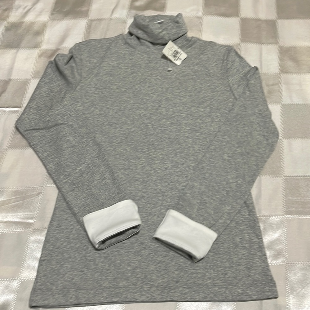 Long sleeve turtleneck